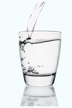 Igyunk (vizet) Juditra!